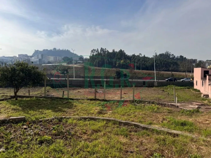 Terreno para Venda em Gondomar (São Cosme), Valbom e Jovim Foto 3