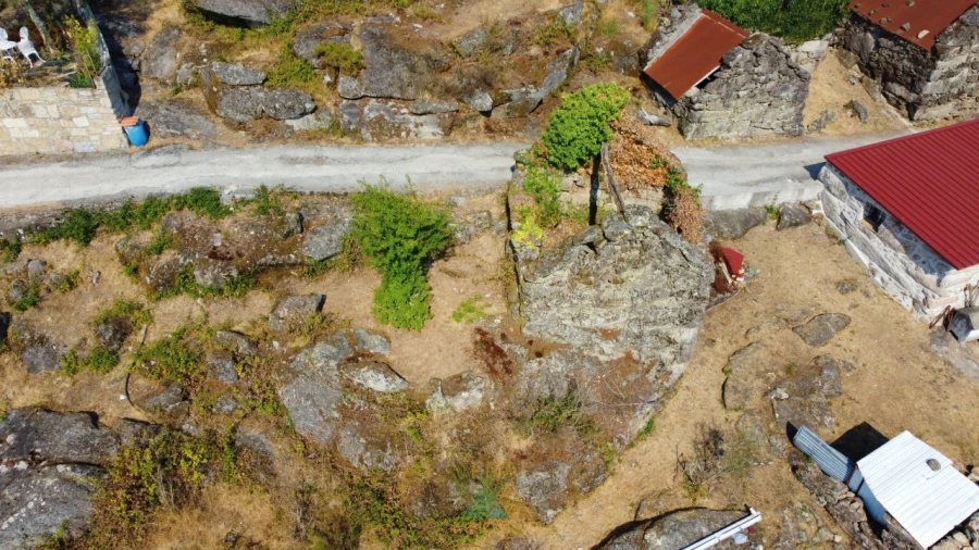 Moradia T1 para Venda em Vale Foto 6