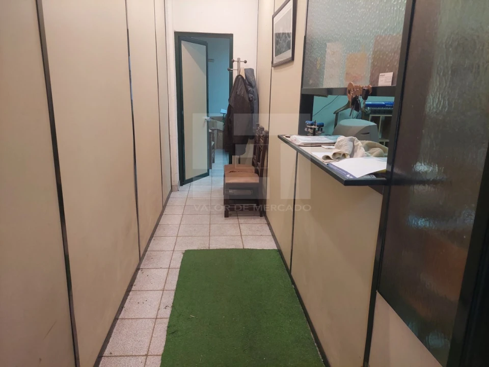 Armazém para Venda em Algés, Linda-A-Velha e Cruz Quebrada-Dafundo Foto 6