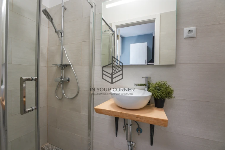 Apartamento T1 para Arrendamento em Beato Foto 9