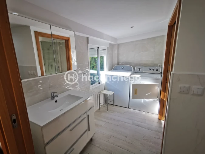 Moradia T2 para Arrendamento em Vila Seca Foto 9