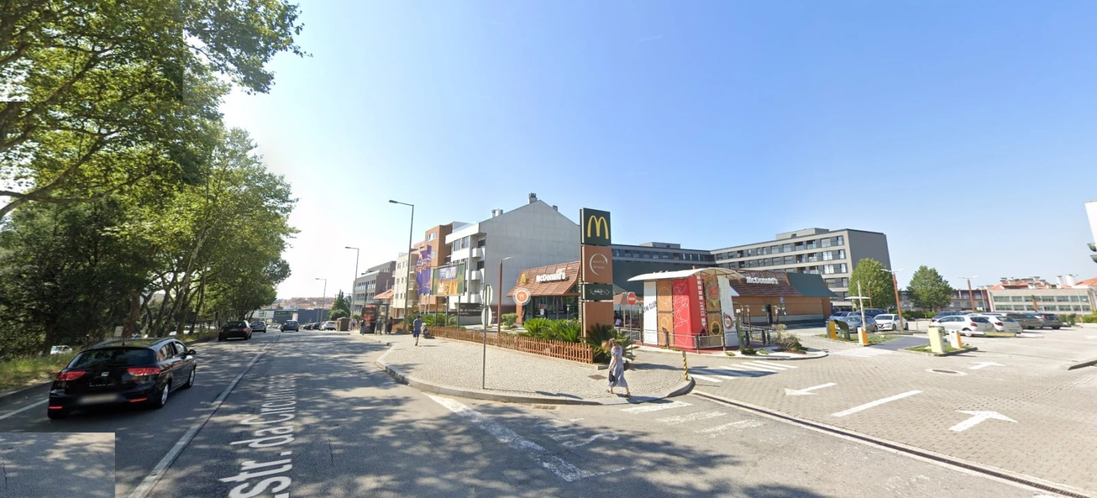 Apartamento T0 para Venda em Paranhos Foto 3