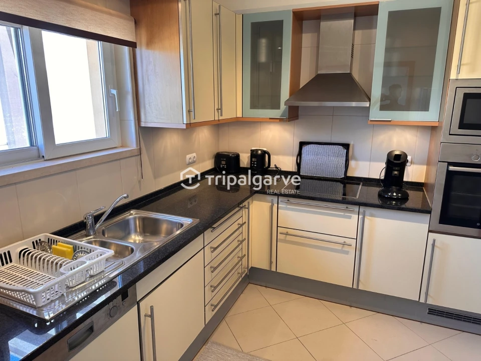 Apartamento T2 para Venda em Quarteira Foto 2