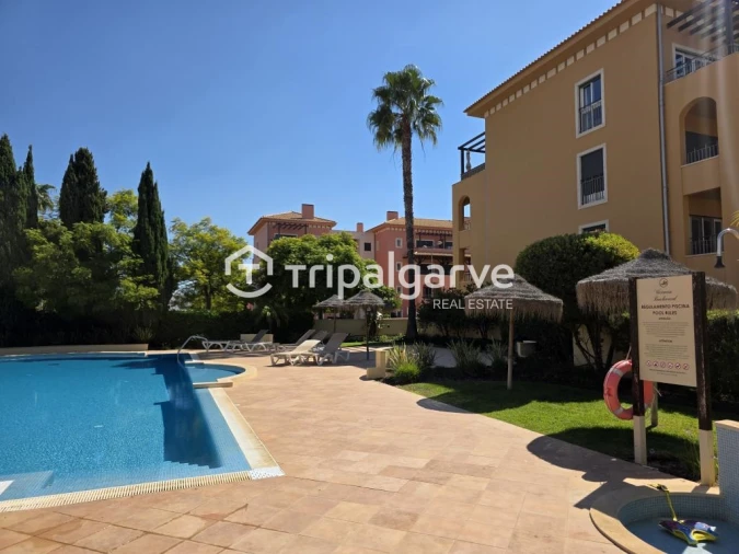 Apartamento T2 para Venda em Quarteira Foto 7