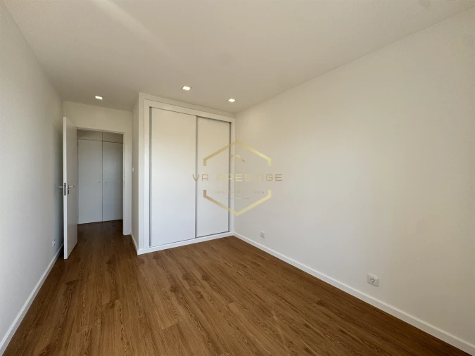 Apartamento T1 para Venda em Póvoa de Varzim, Beiriz e Argivai Foto 11