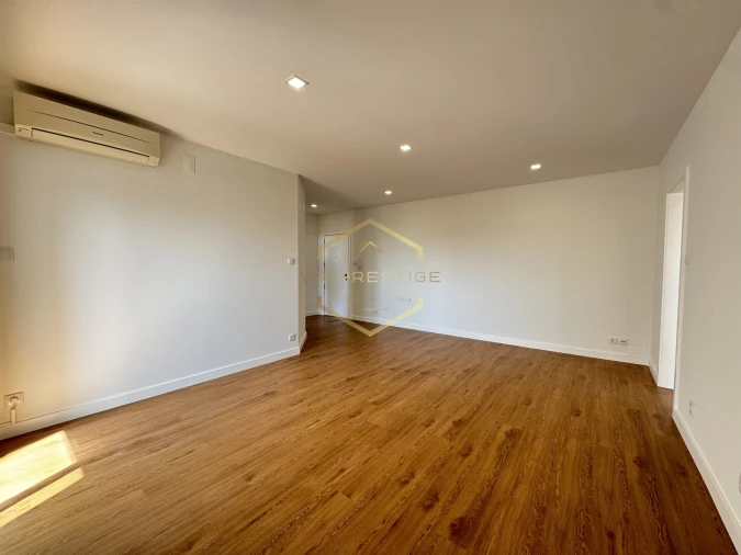 Apartamento T1 para Venda em Póvoa de Varzim, Beiriz e Argivai Foto 5