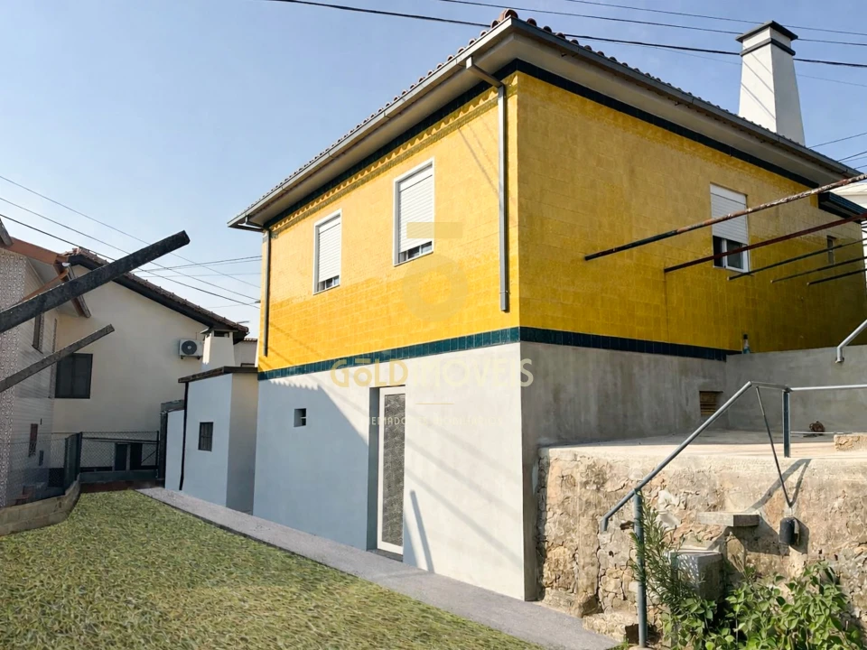 Moradia T3 para Venda em Nogueira do Cravo e Pindelo Foto 2