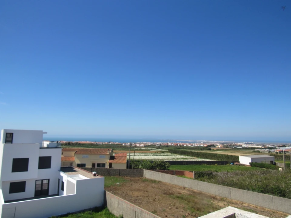 Moradia T3 para Venda em Atouguia da Baleia Foto 15