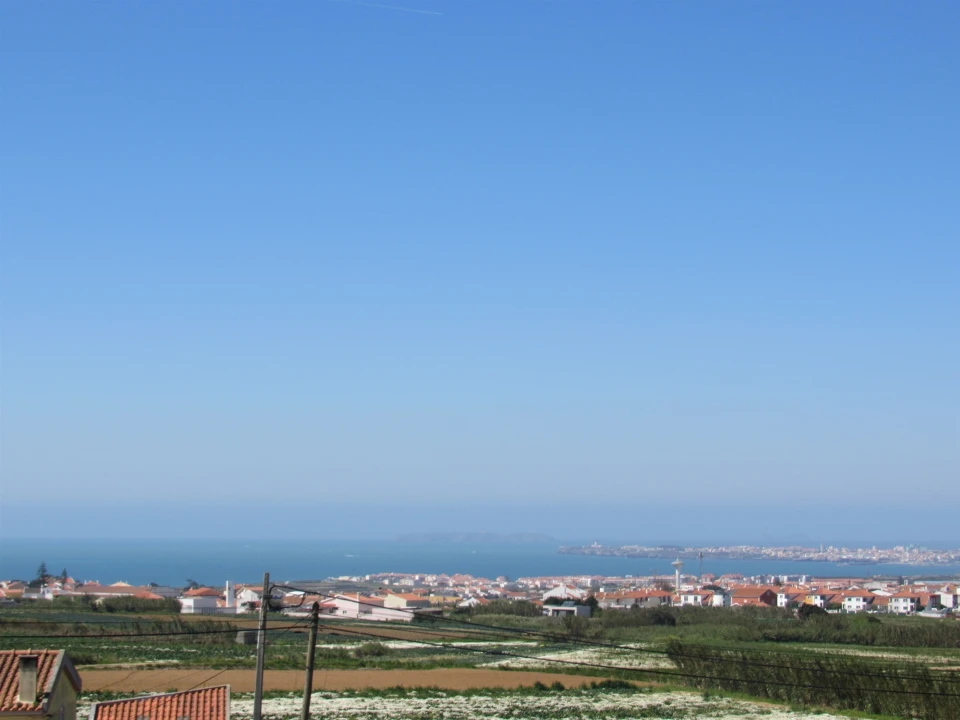 Moradia T3 para Venda em Atouguia da Baleia Foto 16