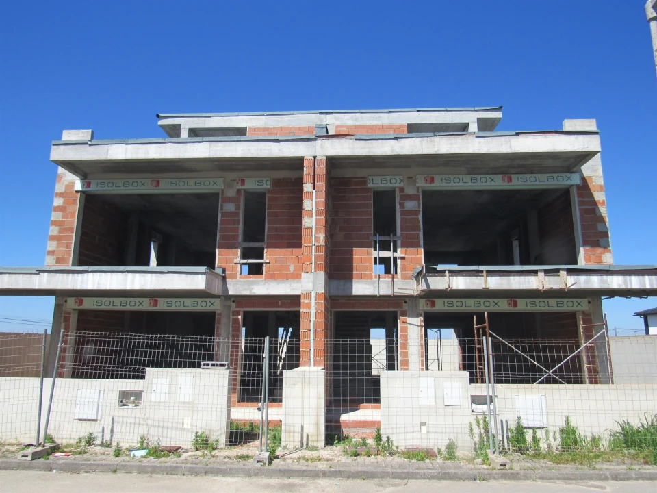 Moradia T3 para Venda em Atouguia da Baleia Foto 11