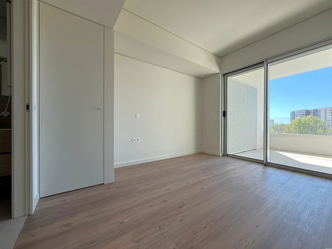 Apartamento T1 para Venda em Ramalde Foto 3