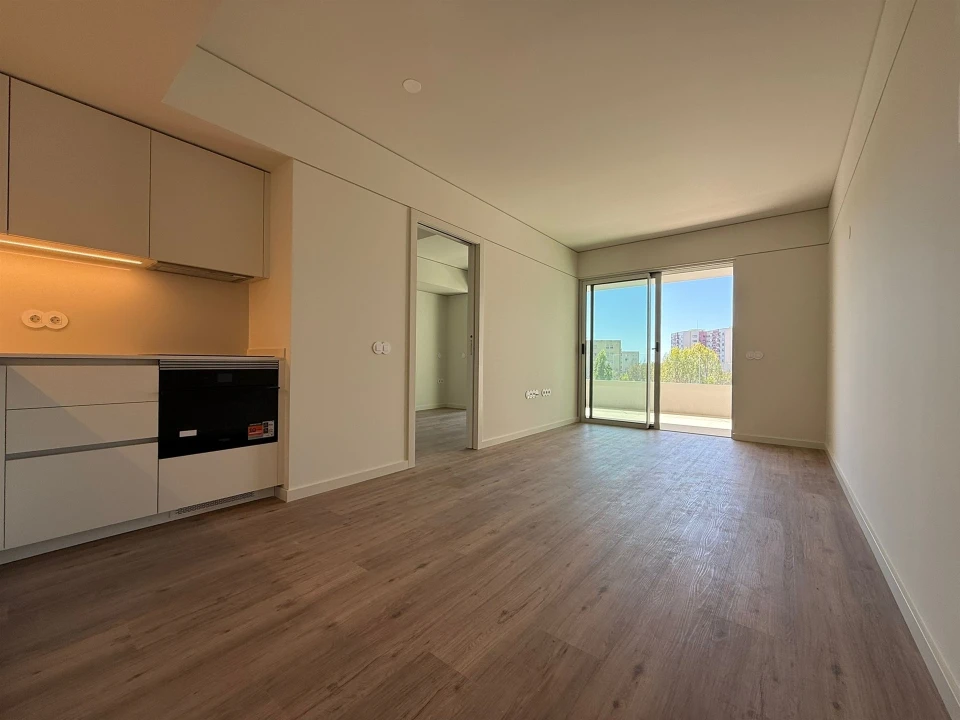 Apartamento T1 para Venda em Ramalde Foto 7