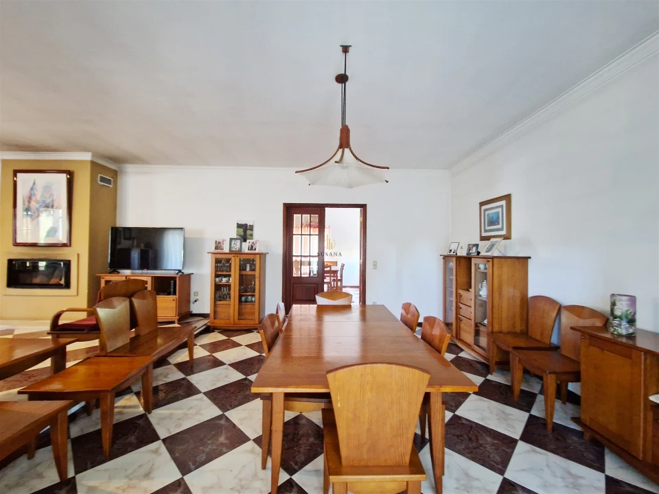 Moradia T4 para Venda em Castro Daire Foto 18