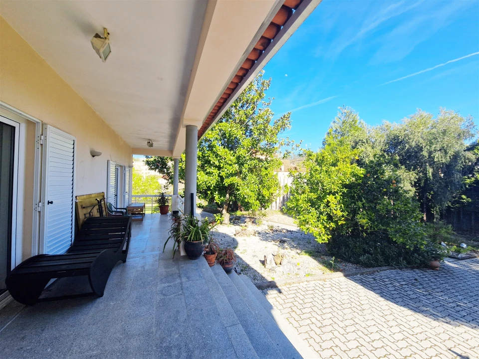 Moradia T4 para Venda em Castro Daire Foto 63