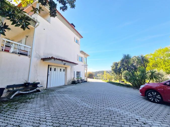 Moradia T4 para Venda em Castro Daire Foto 23