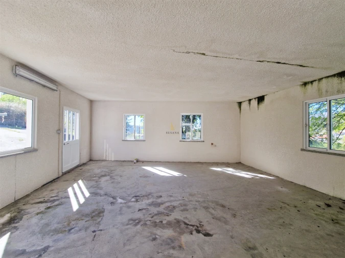 Moradia T4 para Venda em Castro Daire Foto 7