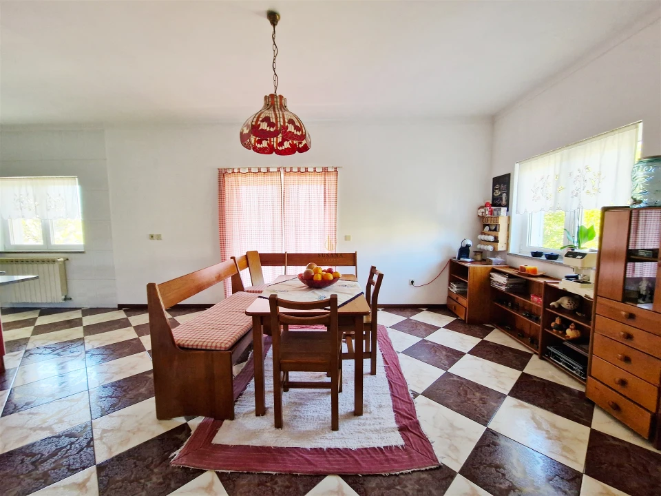 Moradia T4 para Venda em Castro Daire Foto 15