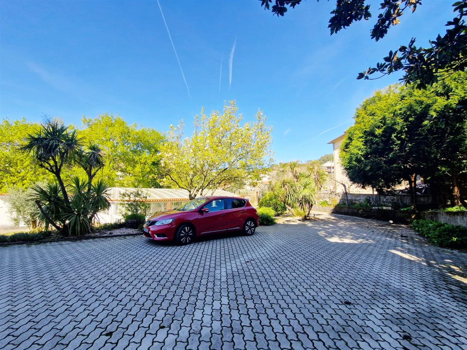 Moradia T4 para Venda em Castro Daire Foto 24