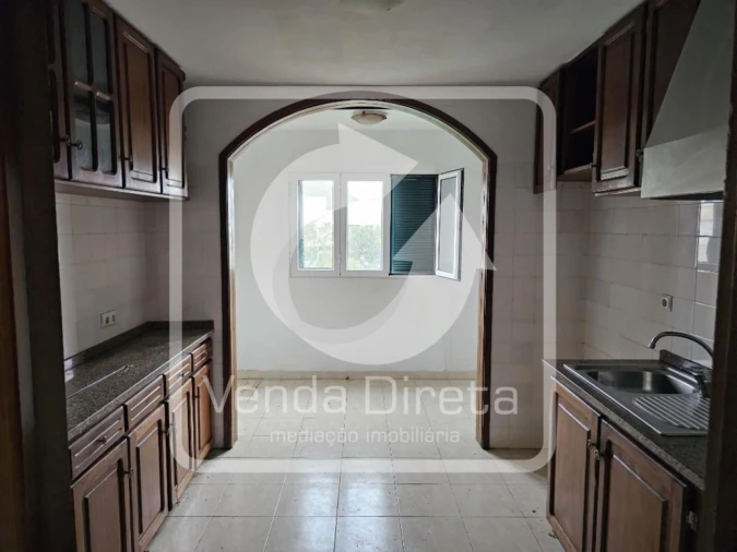 Apartamento T3 para Venda em São Martinho Foto 4