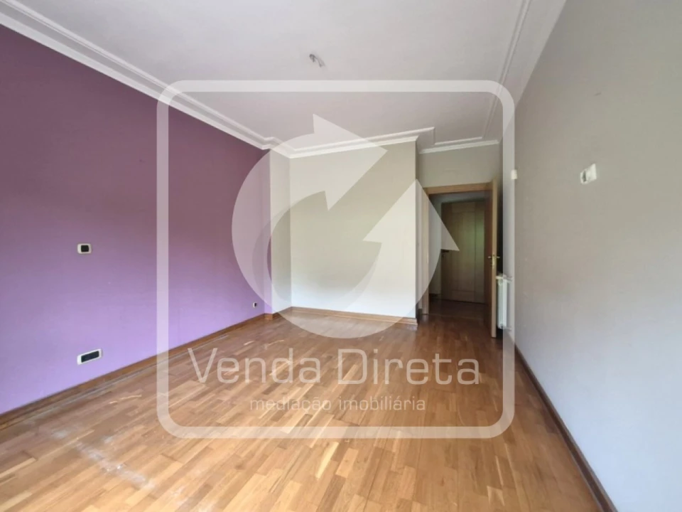 Apartamento T2 para Venda em Vila Franca de Xira Foto 16