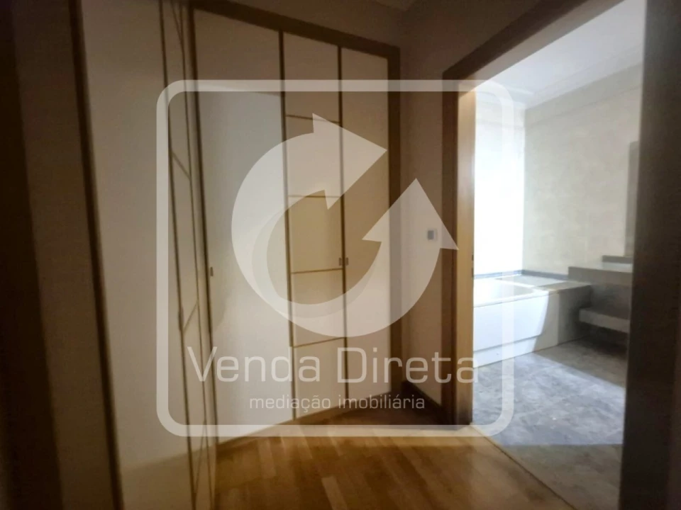 Apartamento T2 para Venda em Vila Franca de Xira Foto 19