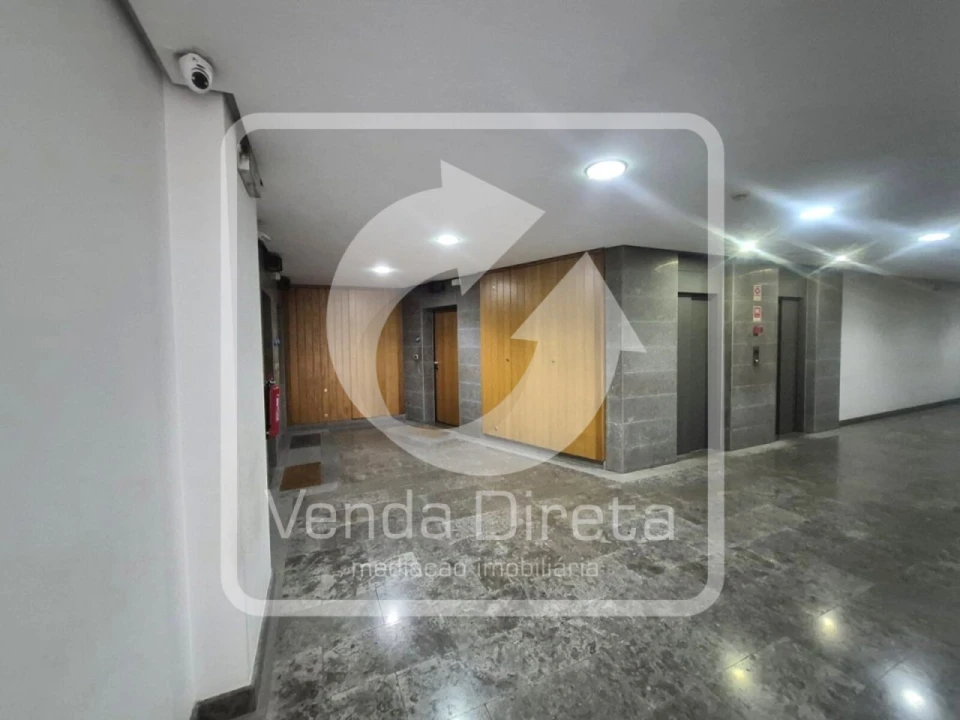 Apartamento T2 para Venda em Vila Franca de Xira Foto 28