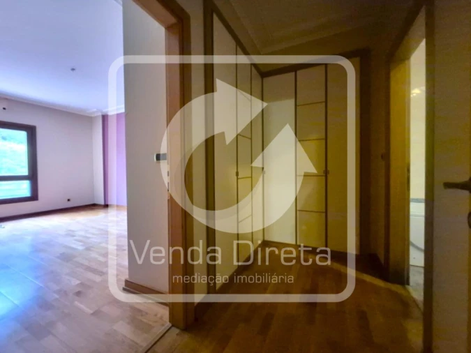 Apartamento T2 para Venda em Vila Franca de Xira Foto 13