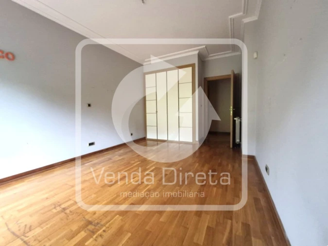 Apartamento T2 para Venda em Vila Franca de Xira Foto 17