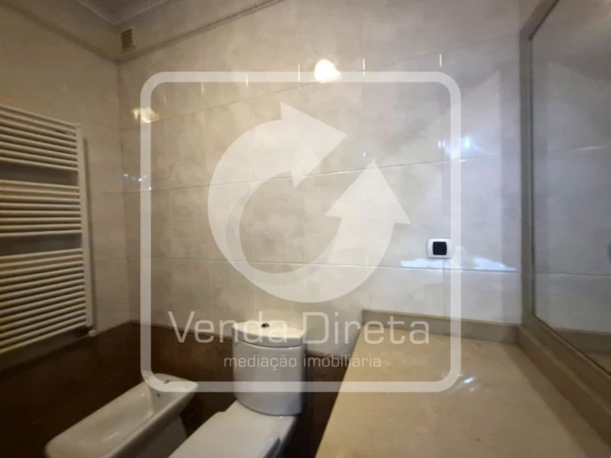 Apartamento T2 para Venda em Vila Franca de Xira Foto 23