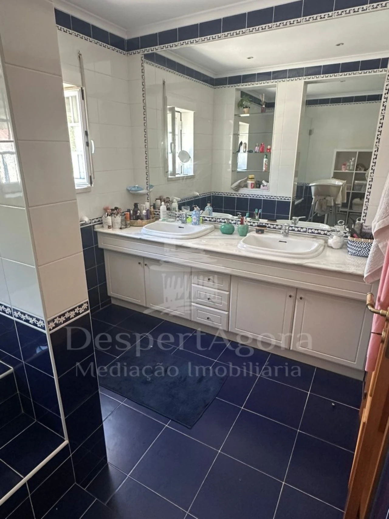 Moradia T4 para Venda em Casais e Alviobeira Foto 15