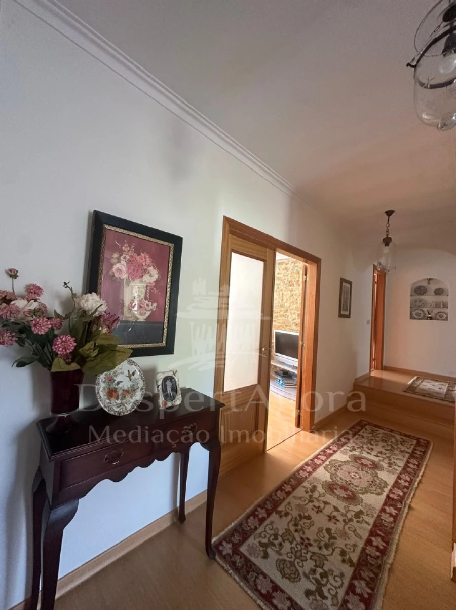 Moradia T4 para Venda em Casais e Alviobeira Foto 10