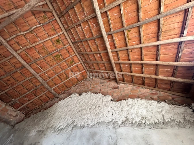 Moradia T1 para Venda em Chancelaria Foto 9