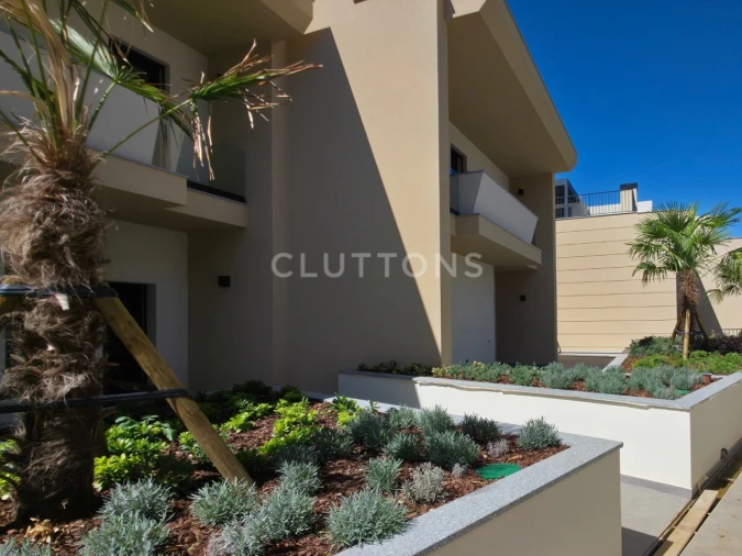 Moradia T4 para Venda em Alcabideche Foto 4