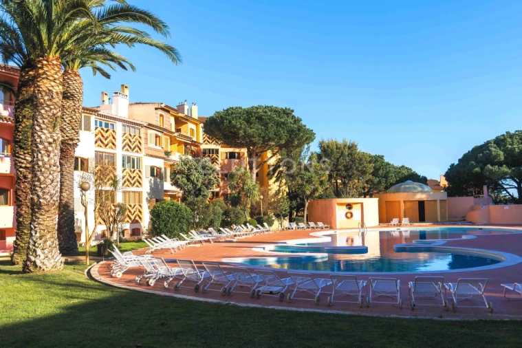 Apartamento T2 para Venda em Cascais e Estoril Foto 32