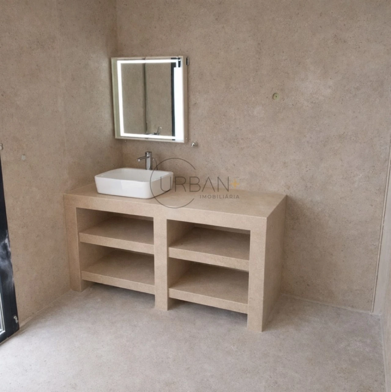 Moradia T4 para Venda em Repeses e São Salvador Foto 5