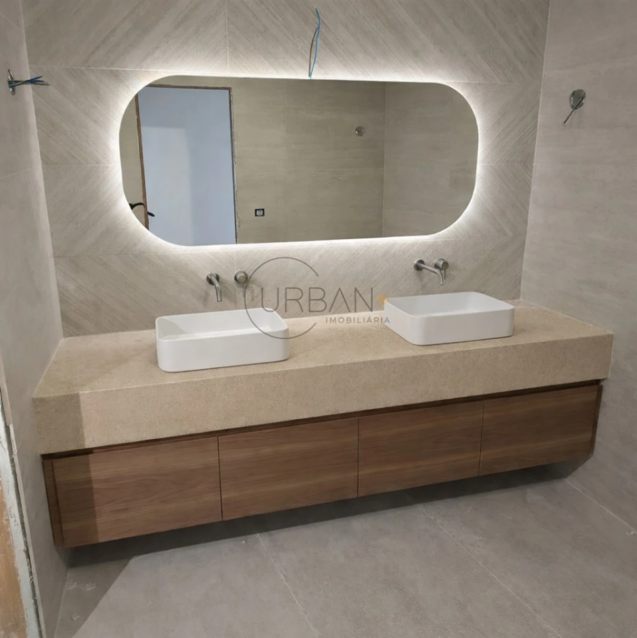 Moradia T4 para Venda em Repeses e São Salvador Foto 7