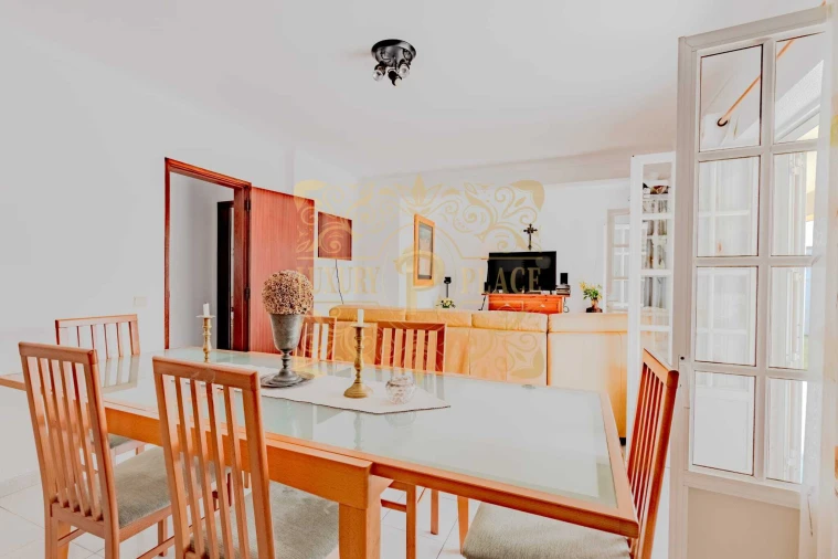 Moradia T2 para Venda em Sesimbra (Castelo) Foto 19