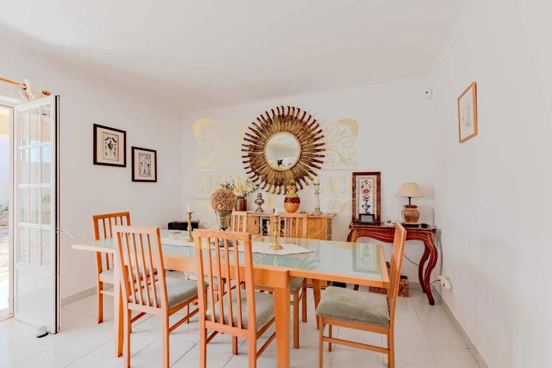 Moradia T2 para Venda em Sesimbra (Castelo) Foto 6