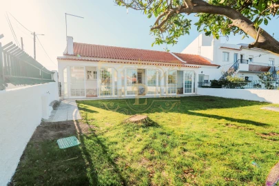 Moradia T2 para Venda em Sesimbra (Castelo)