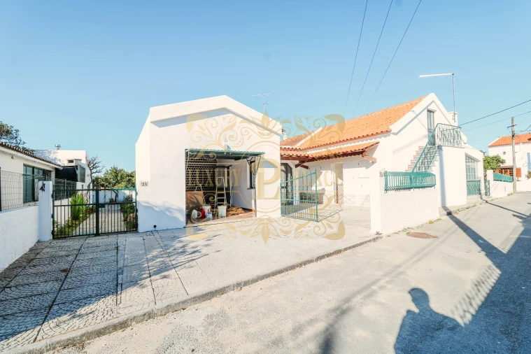 Moradia T2 para Venda em Sesimbra (Castelo) Foto 18