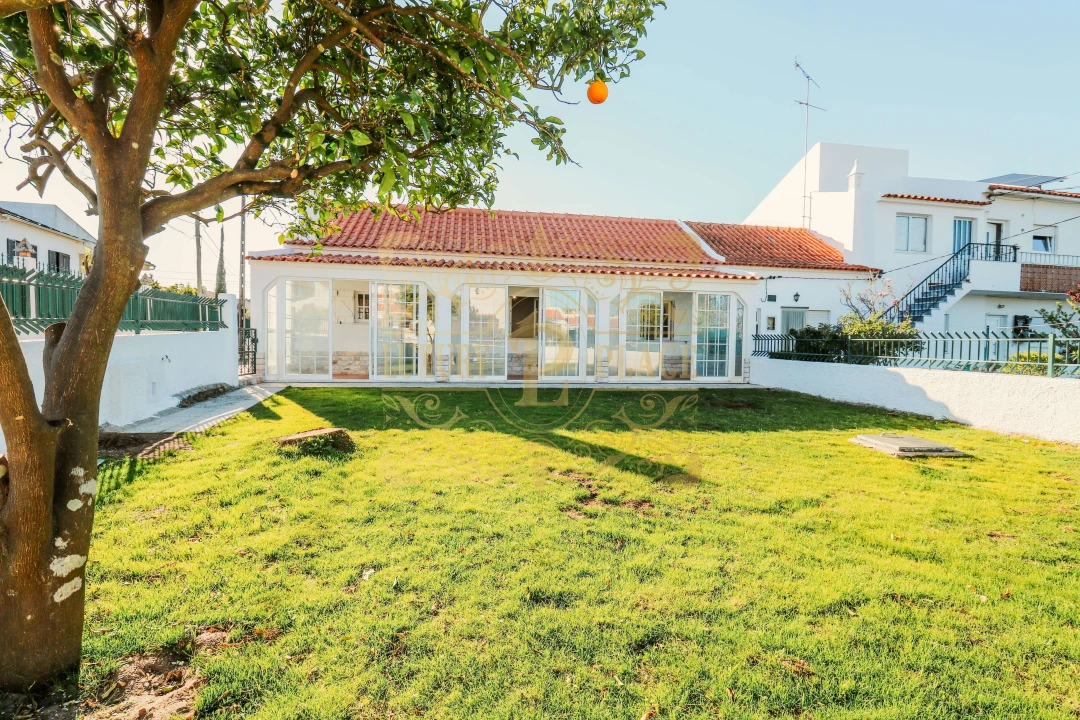 Moradia T2 para Venda em Sesimbra (Castelo) Foto 17