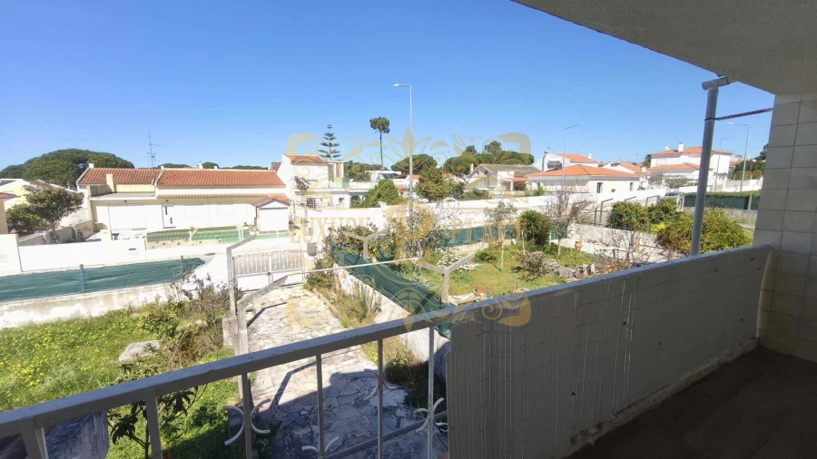 Moradia T3 para Venda em Sesimbra (Castelo) Foto 20