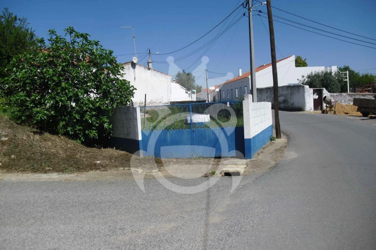 Terreno para Venda em Corte do Pinto Foto 1