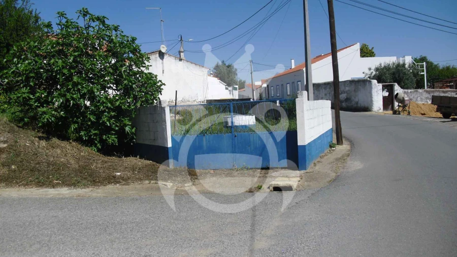 Terreno para Venda em Corte do Pinto