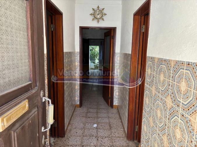 Moradia T3 para Venda em Cabeção Foto 2