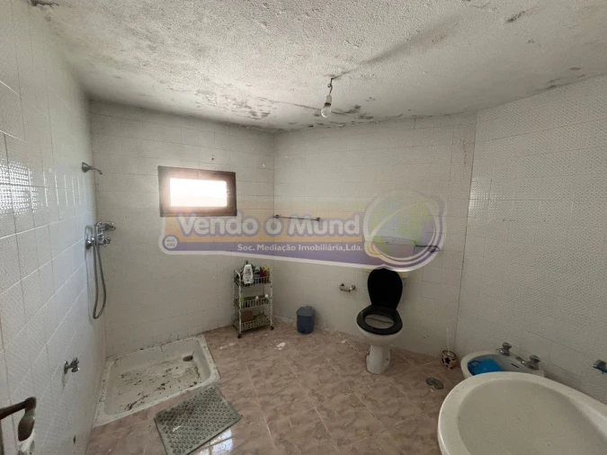 Moradia T3 para Venda em Cabeção Foto 9