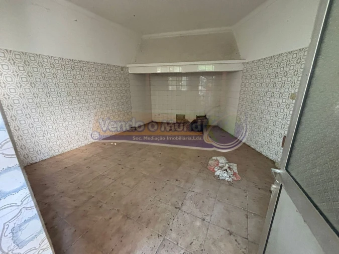 Moradia T3 para Venda em Cabeção Foto 16