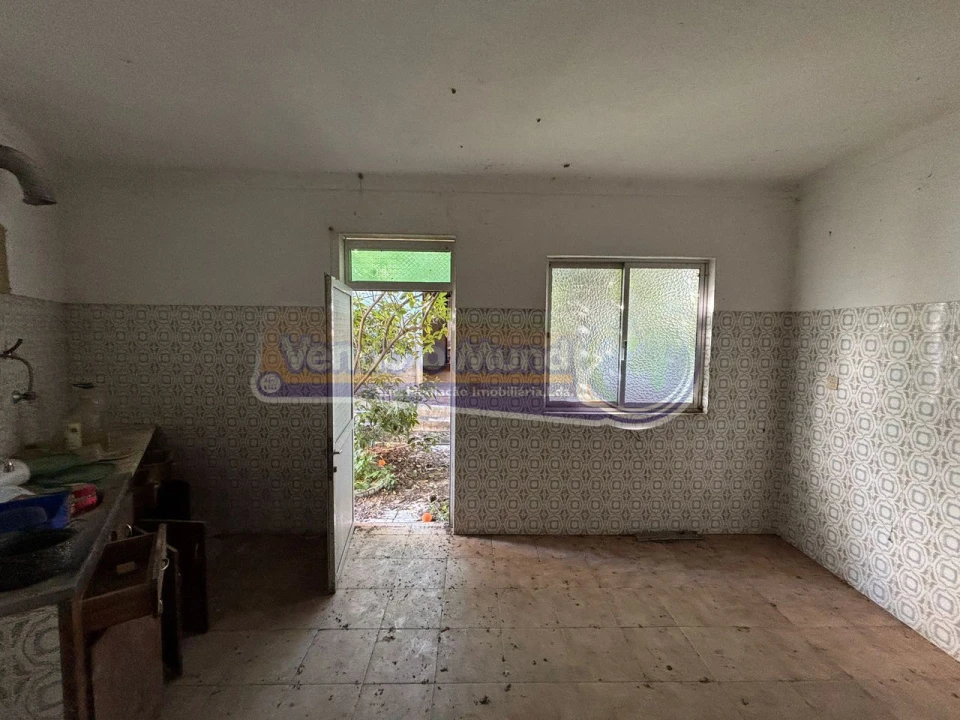 Moradia T3 para Venda em Cabeção Foto 18