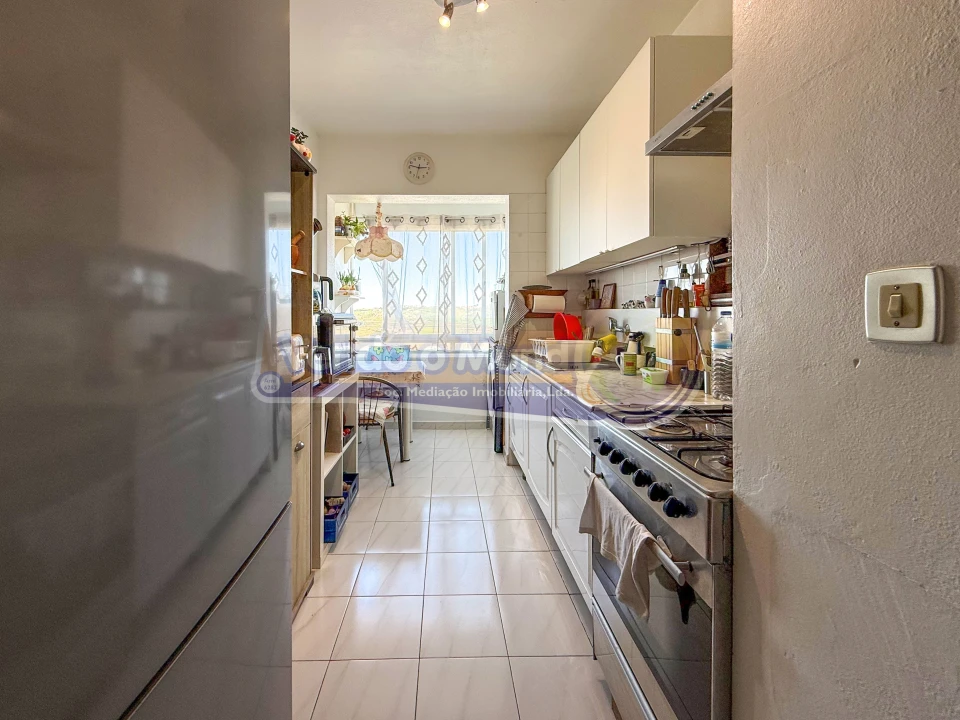 Apartamento T3 para Venda em Santo António dos Cavaleiros e Frielas Foto 18