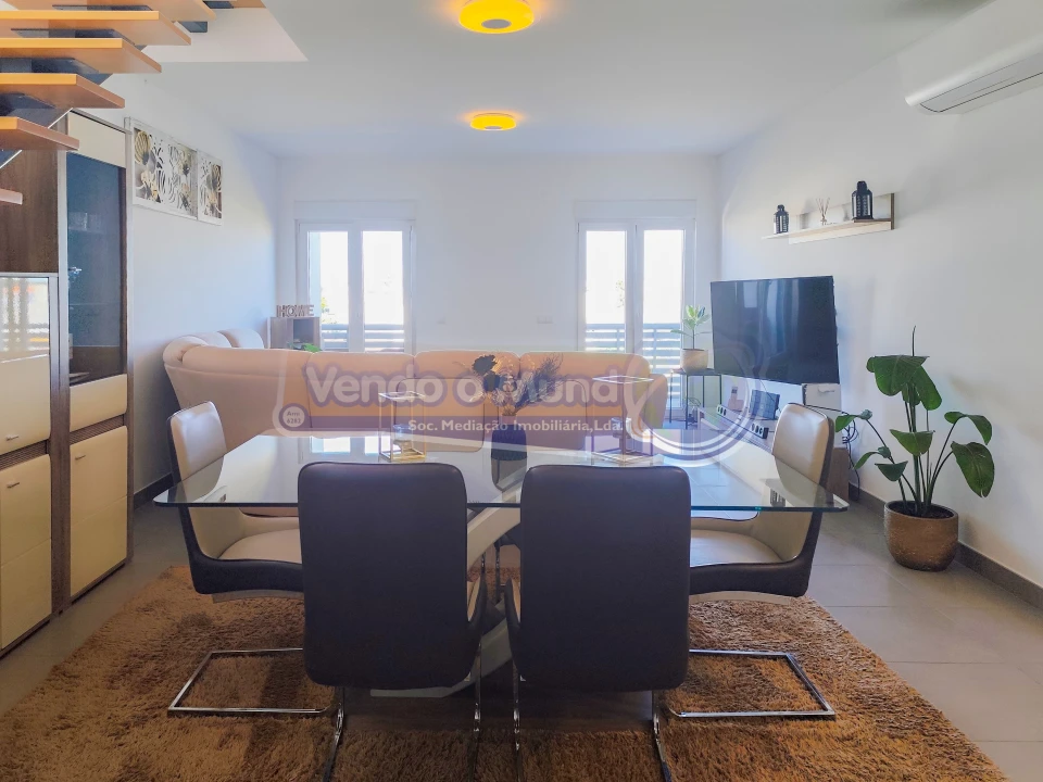 Apartamento T4 para Venda em Salvaterra de Magos e Foros de Salvaterra Foto 18